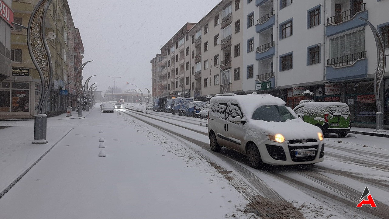 Türkiye Beyaza Büründü Birçok Şehir Karla Uyandı2