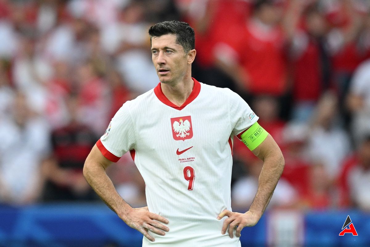 Euro 2024 Lewandowski Neden Oynamıyor 2