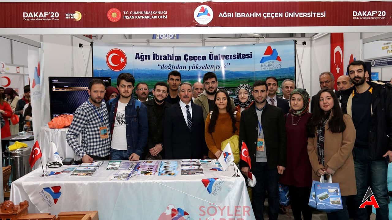 Doğu Anadolu Kariyer Fuarı’na 6 Üniversite Katıldı!