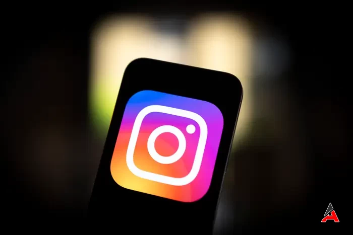 instagram-uygulamadan-atiyor-surekli-kapaniyor-2024.webp