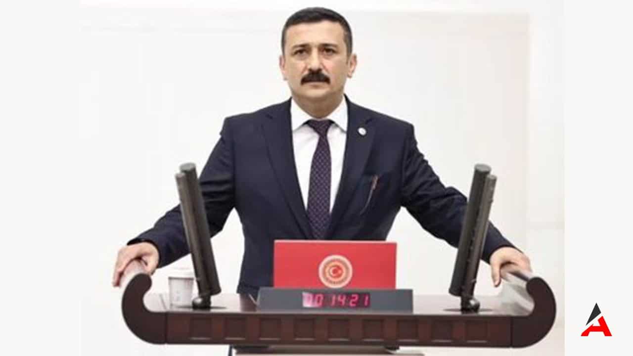 iyi-parti-bursa-milletvekili.jpg