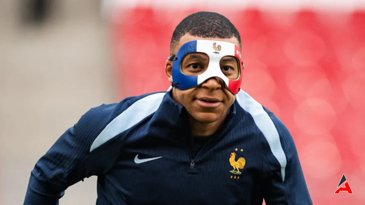 mbappe-maske.webp