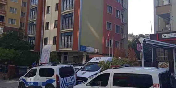 Kadıköy’de 25 Yaşındaki Genç Kadın Kanlar İçinde Ölü Bulundu