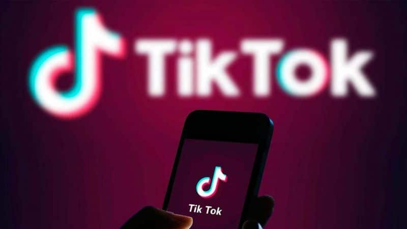 tiktok-cekerken-catidan-dustu-olayi-nedir-2.jpg