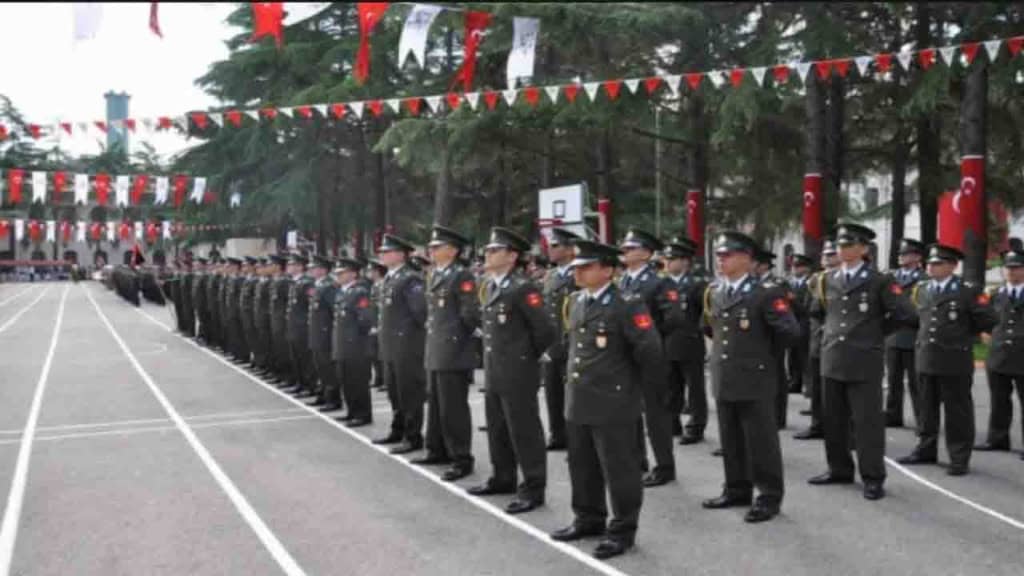 Askeri Okullara Nasıl Giriş Yapabilirim