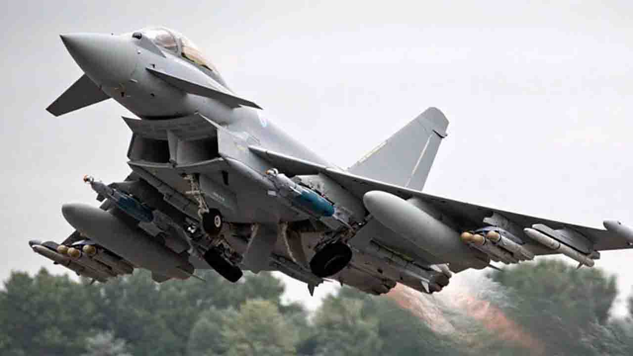 Eurofighter Typhoon Savaş Uçağı